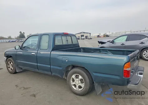 1996 Toyota Tacoma Xtracab z USA, uszkodzony, nr VIN 4TAVL52N6TZ181510